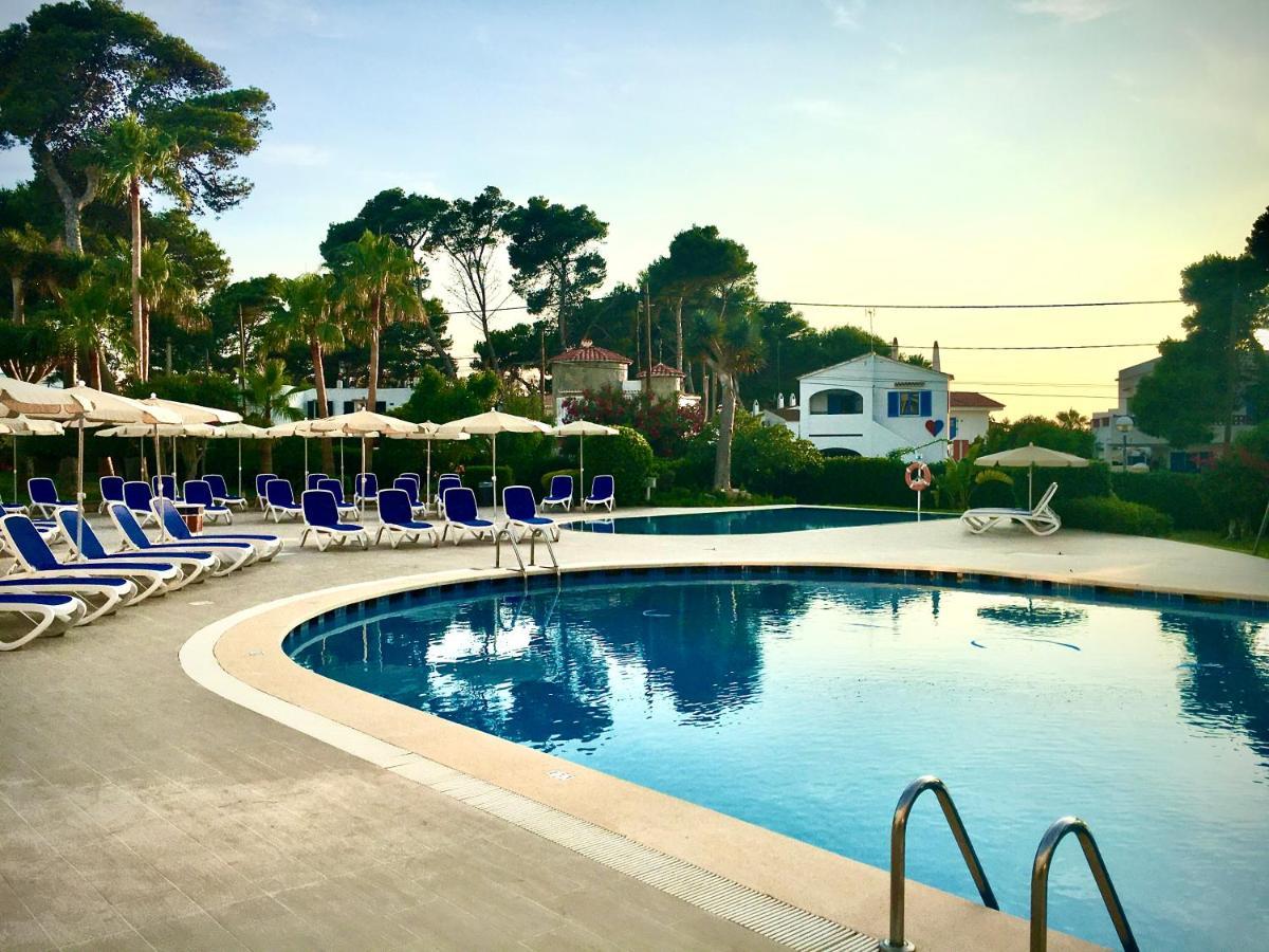 Apartamentos Ciutadella Cala Blanca  Exteriör bild