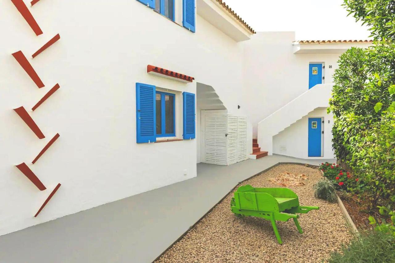 Apartamentos Ciutadella Cala Blanca  Exteriör bild