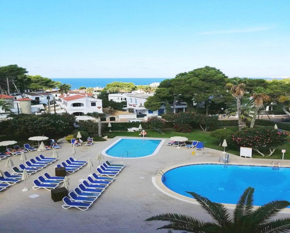 Apartamentos Ciutadella Cala Blanca  Exteriör bild