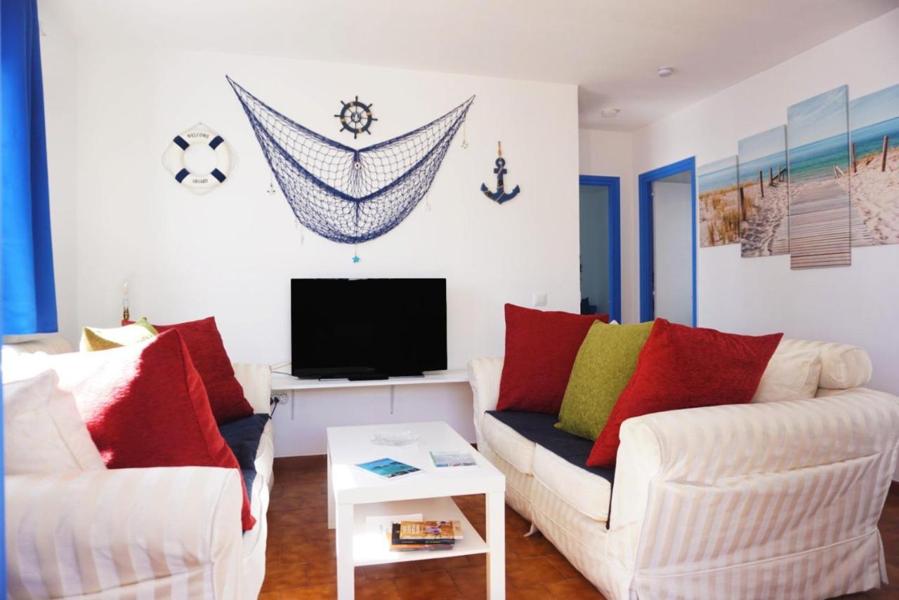 Apartamentos Ciutadella Cala Blanca  Exteriör bild